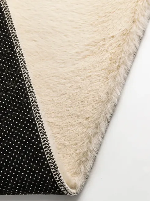 Коврик меховой Roomis крем 80х120: фотография 2 превью