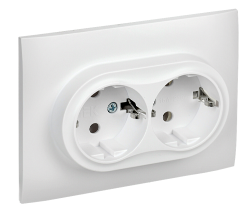 Розетка 2-местная SKANDY SK-R08W с заземлением без защитных шторок 16А в сборе арктический белый IEK SK-R21-16-K01-F: фотография 1