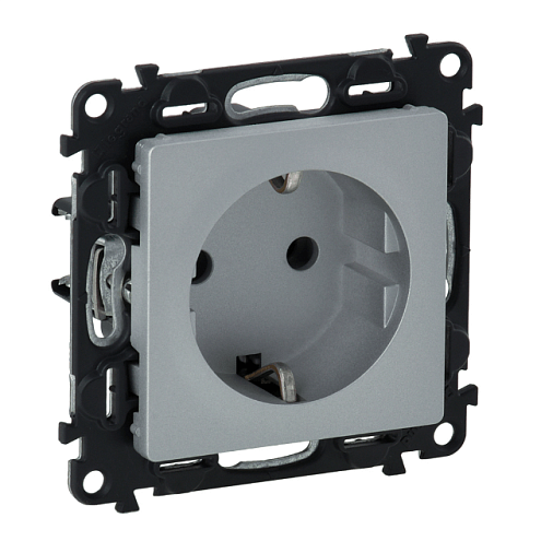 Механизм розетки Valena Life 16А 250В 2К+З защитные шторки безвинтовые зажимы с лицевой панелью алюминий Leg 753620: фотография 1