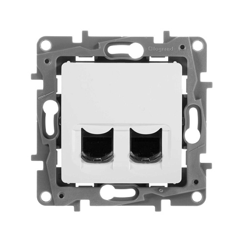 Розетка компьютерная СП Etika RJ45 + RJ45 CAT.6 UTP бел. Leg 672254: фотография 1