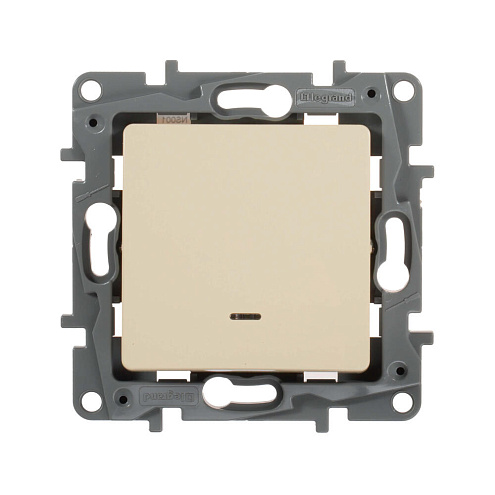 Механизм выключателя 1-кл. СП Etika 10А IP20 с подсветкой винт сл. кость Leg 672303: фотография 1