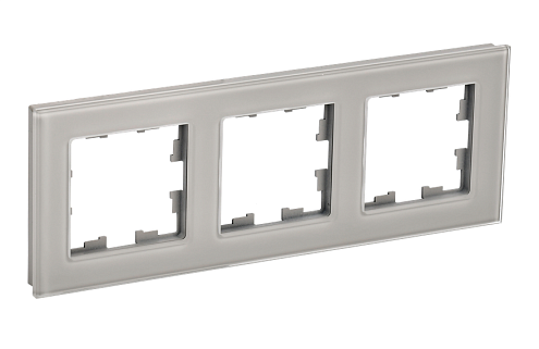 Рамка 3 -местная BRITE РУ-3-2-БрД стекло дымчатый IEK BR-M32-G-K30: фотография 1