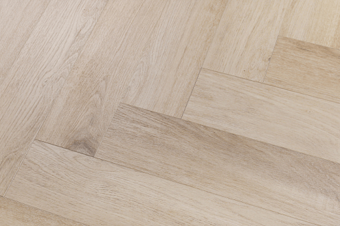 Виниловый ламинат Betta СHALET 42кл. 4,5мм 4V А806 Шамони 640х128х4,5мм  (16шт-1,31м.кв.) : фотография 1