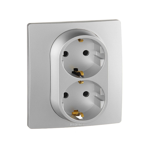 Механизм розетки 2-местная Etika 2х2К+З алюминий Legrand 672423: фотография 1