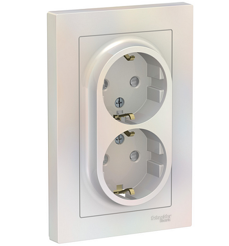 Розетка 2-м ATLAS DESIGN с заземл. защ. шторки 16А в сборе жемчуг SchE ATN000426: фотография 1