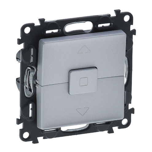 Механизм выключателя кноп. Valena Life управления для жалюзи и рольставней 6А 250В с лицевой панелью; безвинт. зажимы алюм. Leg 752630: фотография 1