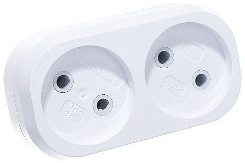 Разветвитель 2 гнезда без заземл. плоский 6А UNIVersal А202: фотография 1