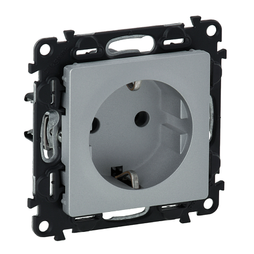 Механизм розетки Valena Life 16А 250В 2К+З с лицевой панелью винтовые зажимы алюм. Leg 753624: фотография 1