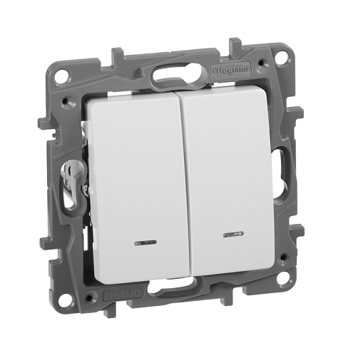 Механизм выключателя 2-клавишный Etika 10А IP20 с подсветкой безвинтовые зажимы белый Legrand 672204: фотография 1