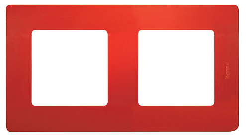 Рамка 2-м Etika красн. Leg 672532: фотография 1